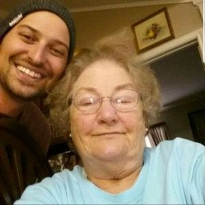 Meet your Posher, Shea